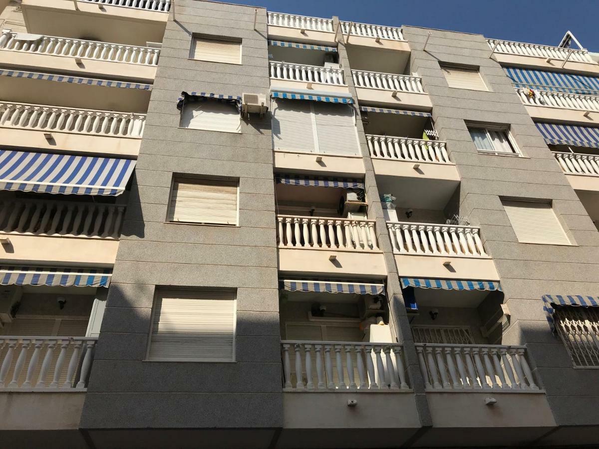 Torrevieja Comfortable Apartment Luaran gambar